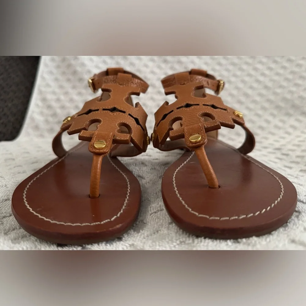 Tory Burch Phoebe Flat Thong Tumbled Leather Sandal Royal Tan Brown Size 6 30437 - Picture 4 of 16